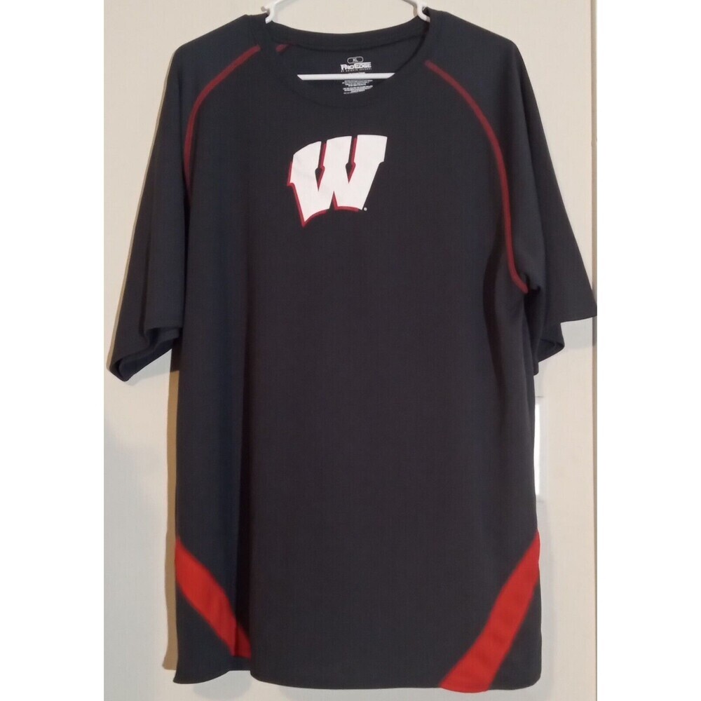Wisconsin Badgers ProEdge Men's XL, Navy/Red T-Shirt, Very Gently Used, Nice!!